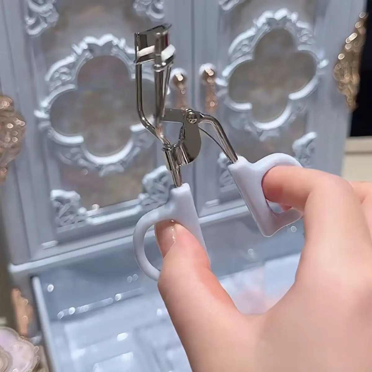 Flower Knows Butterfly Cloud Shoulder Series Eyelash Curler Lengthens and Curls Natural Cosmetic Clip Makeup Tools