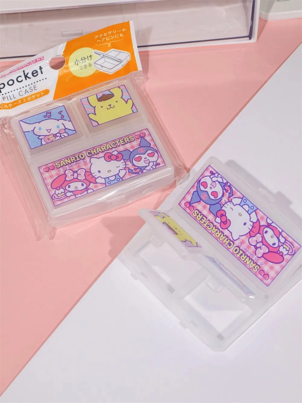 Mini pastillero portátil de dibujos animados, caja de almacenamiento con muchos compartimentos, Kuromi Pochacco HelloKittys Melody, Cute My Melody Cinnamoroll