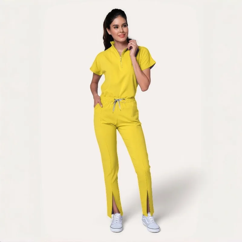 بدلة فرك صيفية جديدة غير رسمية بأكمام قصيرة للطبيب والممرضات بلون سادة للنساء