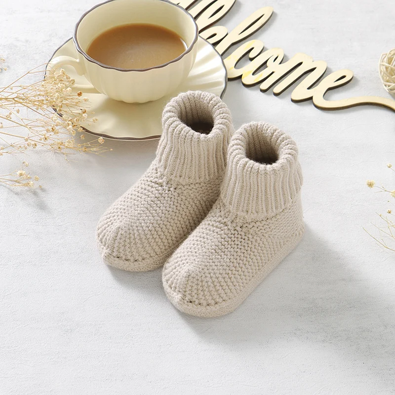 Newborn Baby First Walkers Winter Solid Red Green High-Top Soft Soled Infant Kid Boys & Girls Christmas Footwear Shoes Anti-Slip