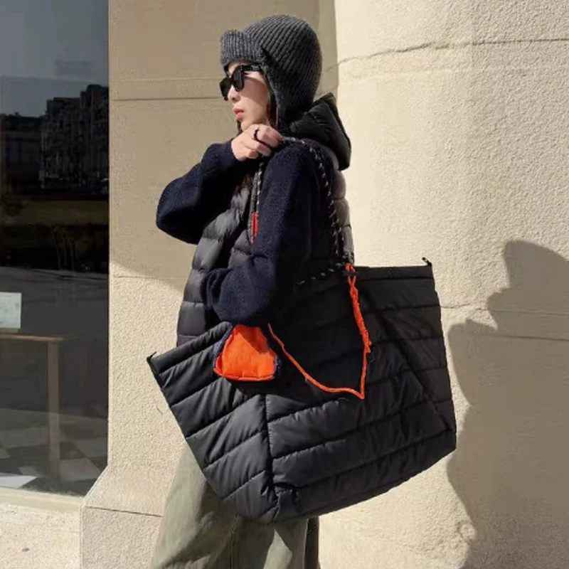 2026 New Large Capacity Commuting Tote Bag Nylon Shoulder Bag Computer Bag Portable Deformation Purses and Handbags