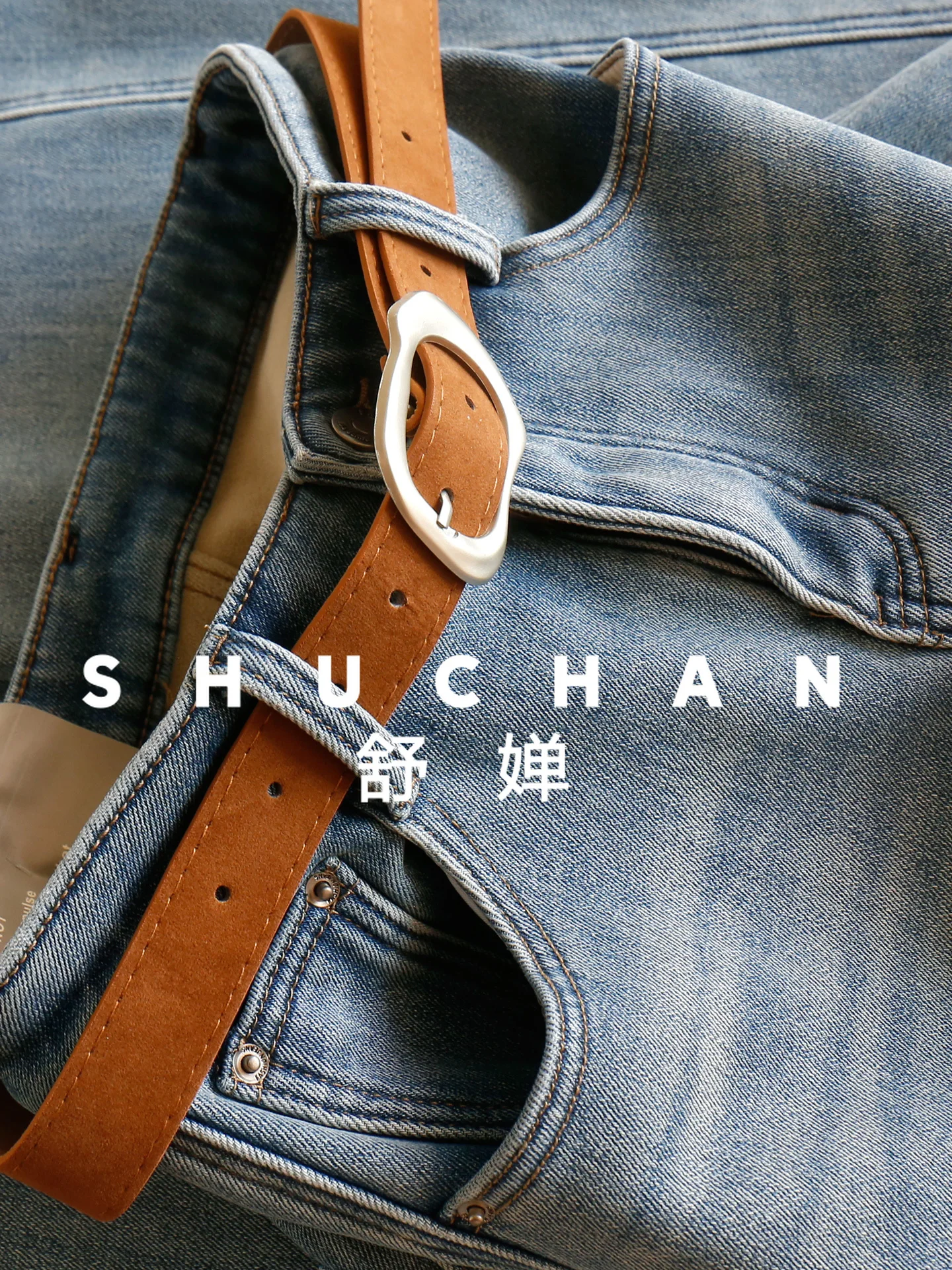 Jeans a vita alta Pantaloni a banana con falce di velluto a vita alta in denim leggero lavato alla moda da donna 92E4