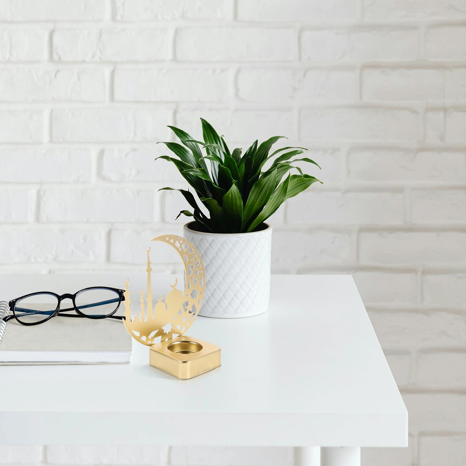 

2pcs Moon Holder Gold Tealight Stand Islamic Party Centerpiece Ramadan Decoration Eid Mubarak Table Decor For Holiday