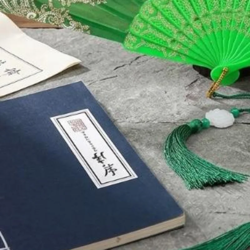 Folding Hand Fan Vintage Green Lace Gold Embroidery With Tassel Handheld for Summer Daily Cooling Home Use