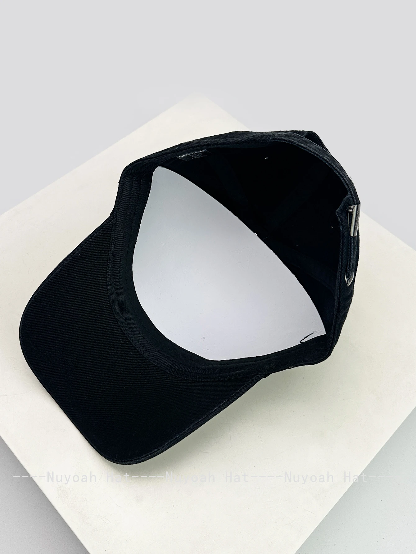 Spring and summer new embroidered letter baseball hat men's and women's sunshade niche high-quality cap