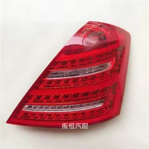 LED Tail Light for Mercedes-Benz W221 S-Class 2007 2008 2009 Rear Light with Dynamic LED Turn Signal Brake Reversing Fog Lamp