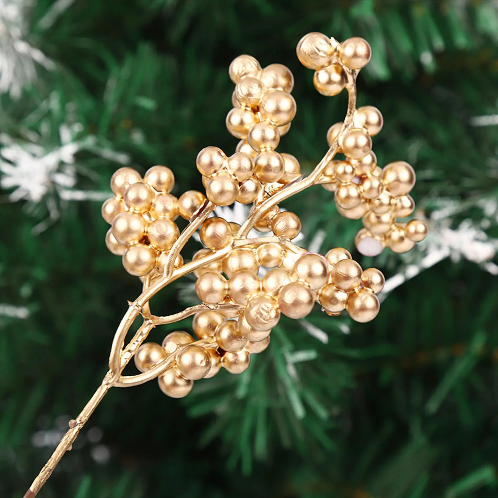 

12Pcs Christmas Berry Artificial Stems Sturdy Plastic Berry Branches Xmas Wreath Flower Arrangement Decor Christmas Decoration
