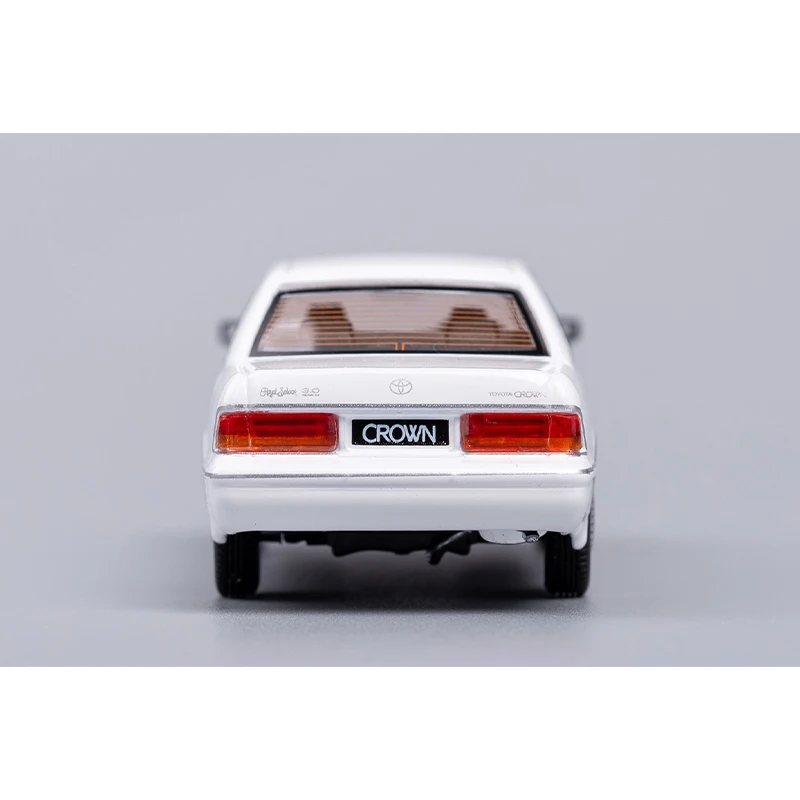 GCD 1/64 Toyota Crown Vintage Cars Vehicle Diecast Car Collection Toy Station Vehicle with Display Box