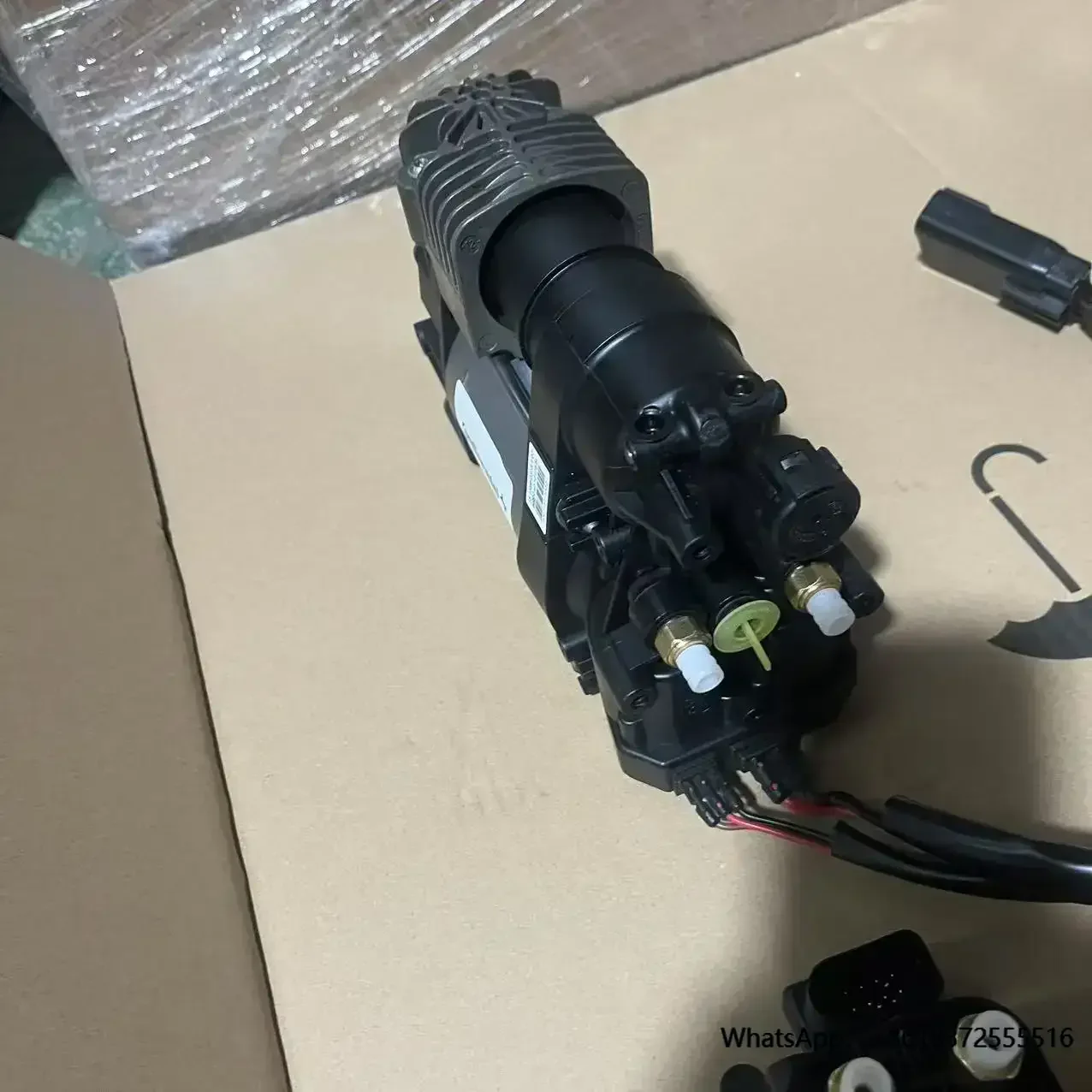 

X For Jeep Grand Cherokee /WK2 Air Pump Distribution Valve