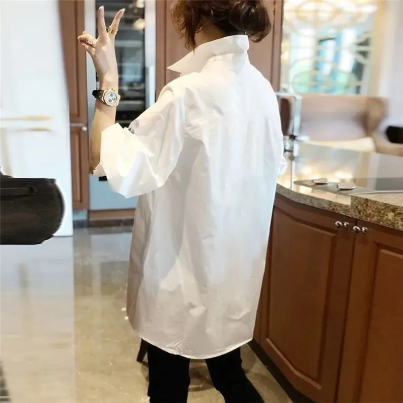 White Shirt Blouse Female Fashion Women\'s Long Shirt Spring Summer Autumn Loose Bottoming Shirt Sun Protection Jacket