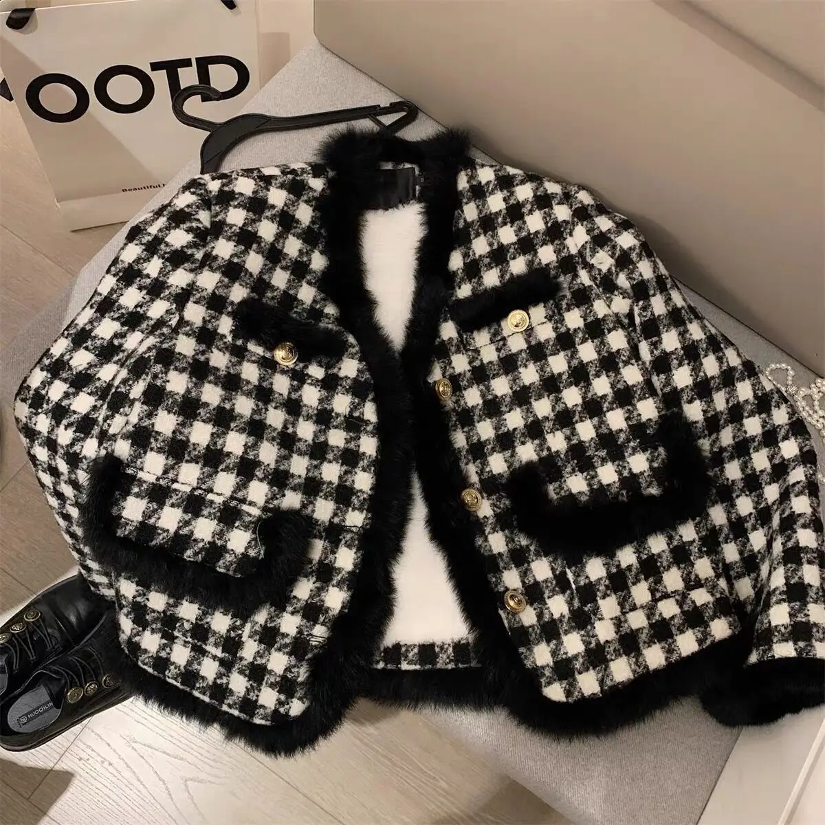 Women Plus Velvet Black and White Checked Weave Bomber Jacket Houndstooth Tweed Coat Autumn Winter Plush Liner Cardigan OL Tops