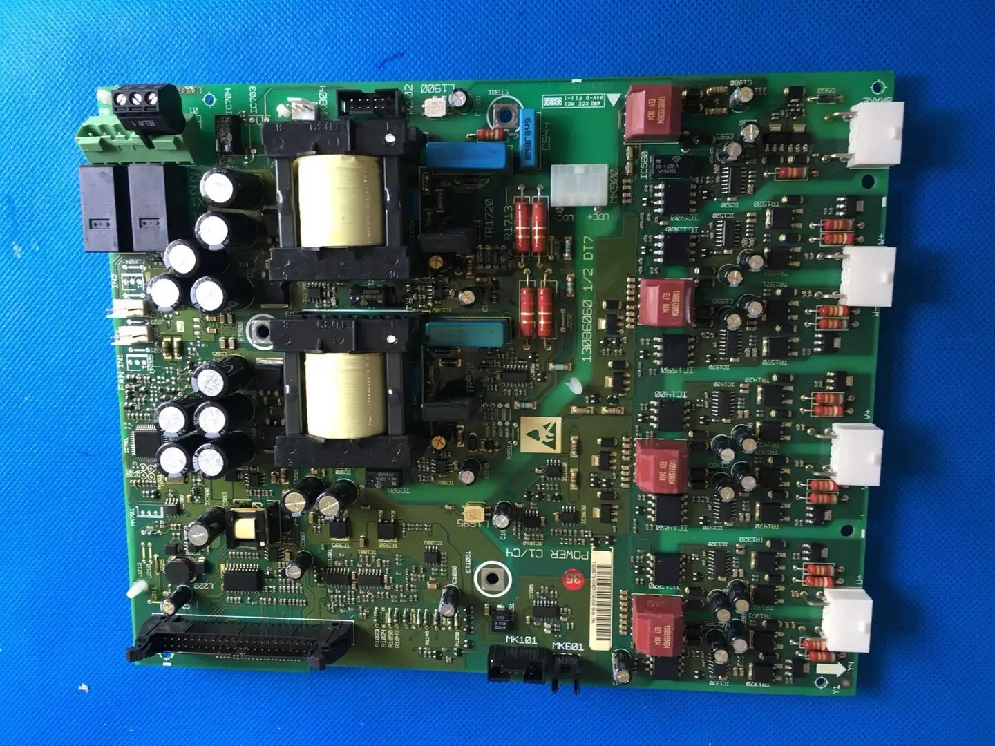 Disassemble Danfoss inverter FC302 and 301 series 37-45-55-75KW main power board driver board 130B6060