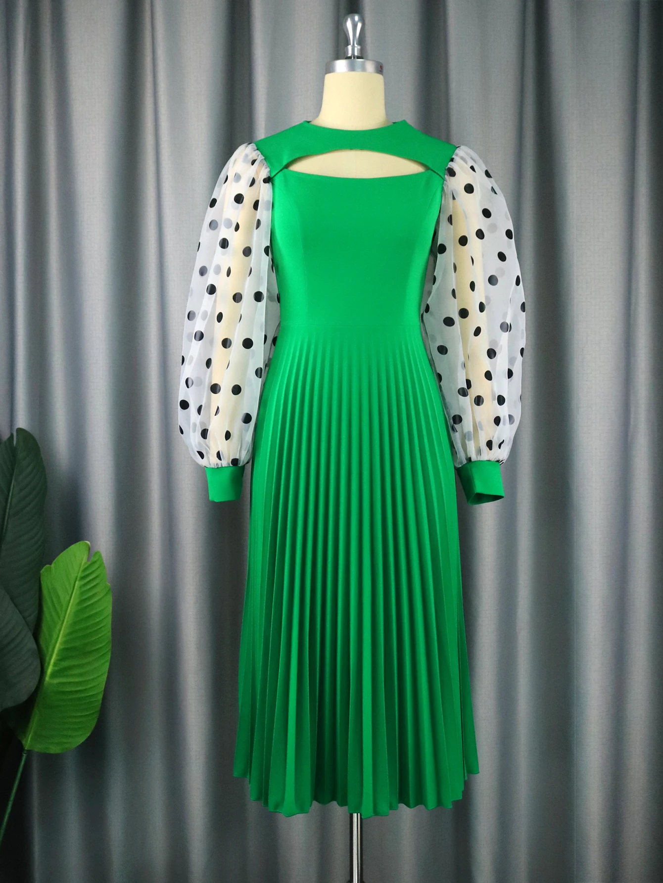 A Line Dress for Women autunno Green O Neck Cut Out manica lunga A pois Empire pieghettato Office Work abiti da sera per feste abiti 2024