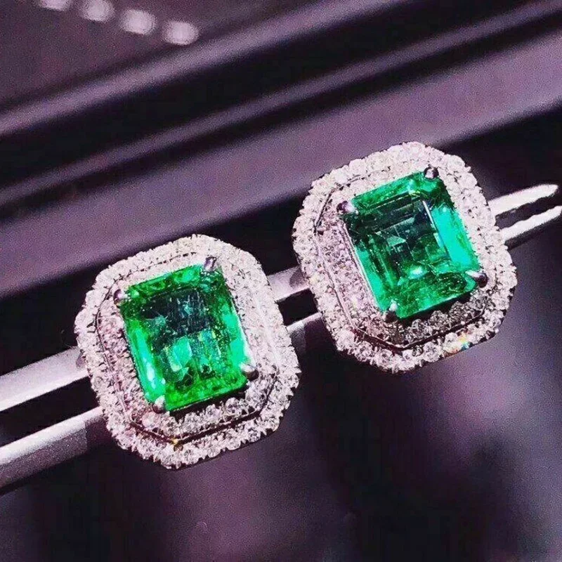 2024 Luxury Bright Green Zirconia Stud Earrings for Women Fashion Female Engagement Ceremony Jewelry Noble Party Accessories