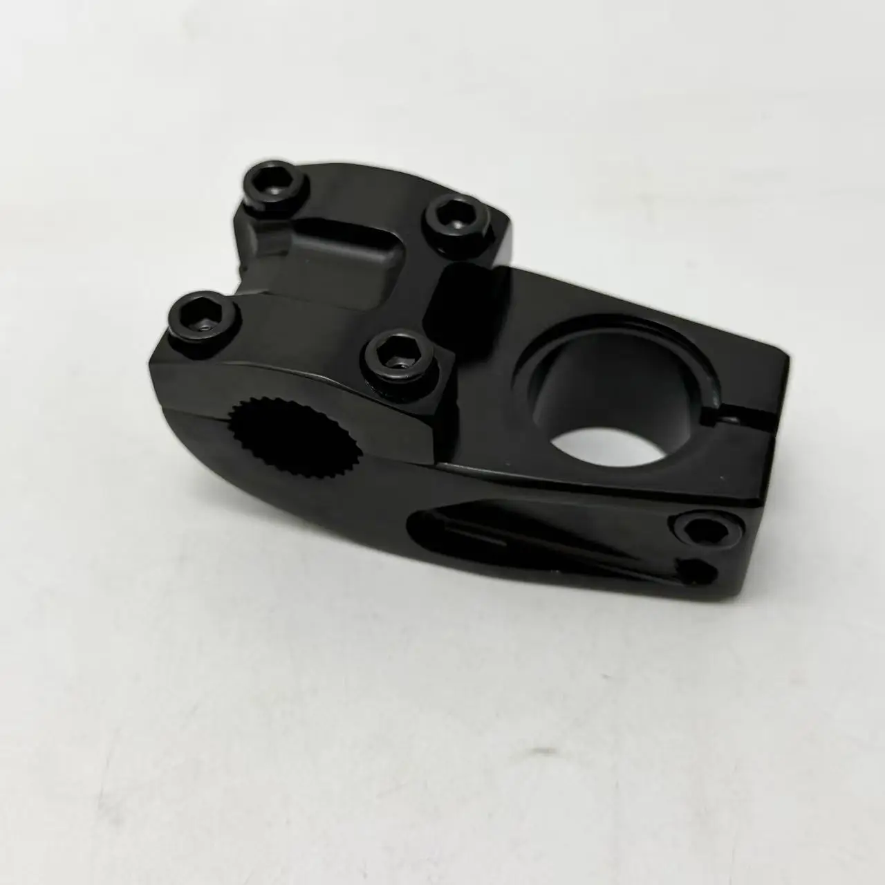 BMX-Lenkervorbau aus 6061 Aluminiumlegierung, 50 mm Reichweite, 22,2 mm Lenkerklemmbereich, 28,6 mm Gabelrohr, 30 mm Einstecktiefe, Fahrrad-BMX-Vorderlenker. – Detail 8