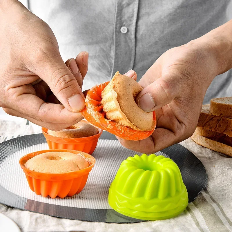 12Pcs Mini Silikon Kuchen Formen Blume Krone Backform Brot Cupcake Gebäck Form Pizza Pan Geburtstag Hochzeit Party Küche Werkzeug