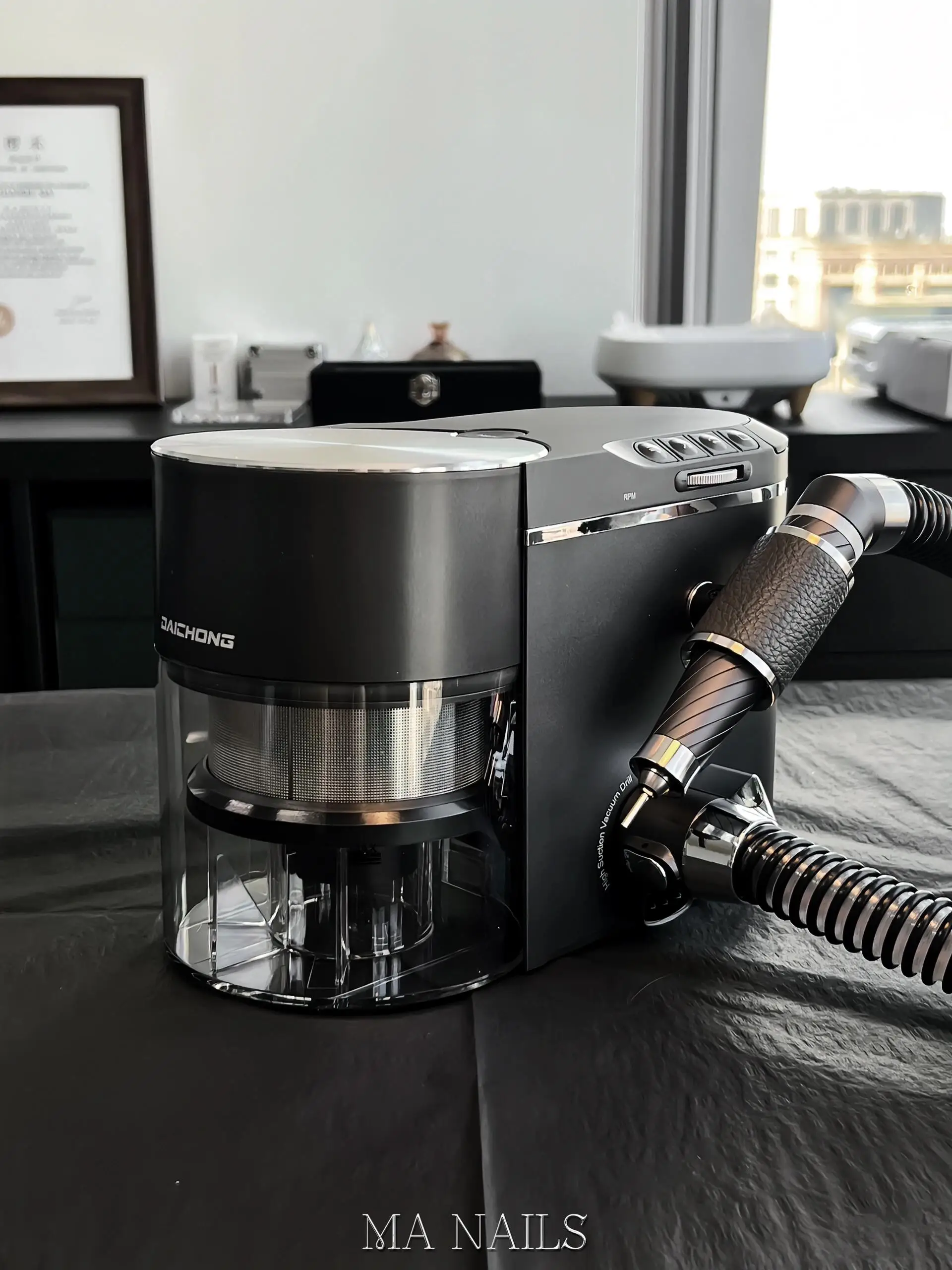 Professional High-Speed Rechargeable Nail Drill with suc tion and Dust Vacuum Nice Functional Home & Salon Nail Supplies