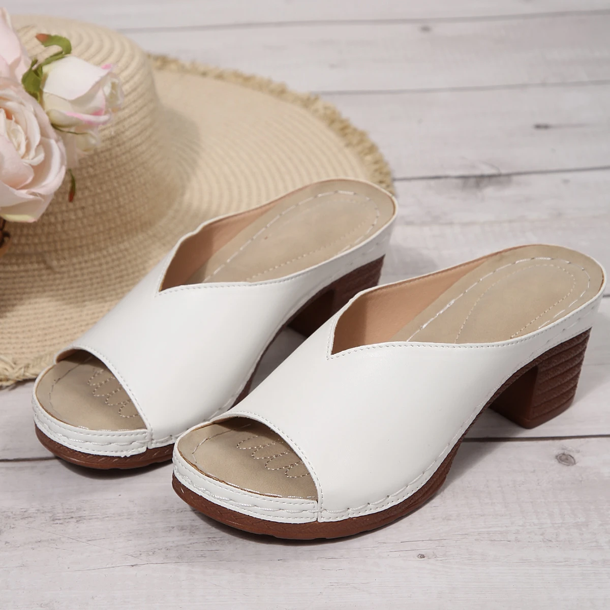 Damen Open-Toe High-Heel Pantoletten – Sommer Neuheit für Outdoor-Tragekomfort – Slip-On Schuhe in den Größen 36-43 mit Polyurethan-Obermaterial und Dämpfung – Detail 2