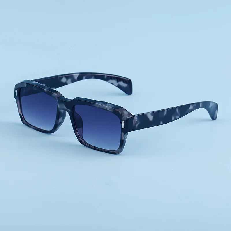 

OEMG Lenses 2024 Woman Eyewear Adult Women None Oval Resin Sunglasses Miu Mui Special Offer por
