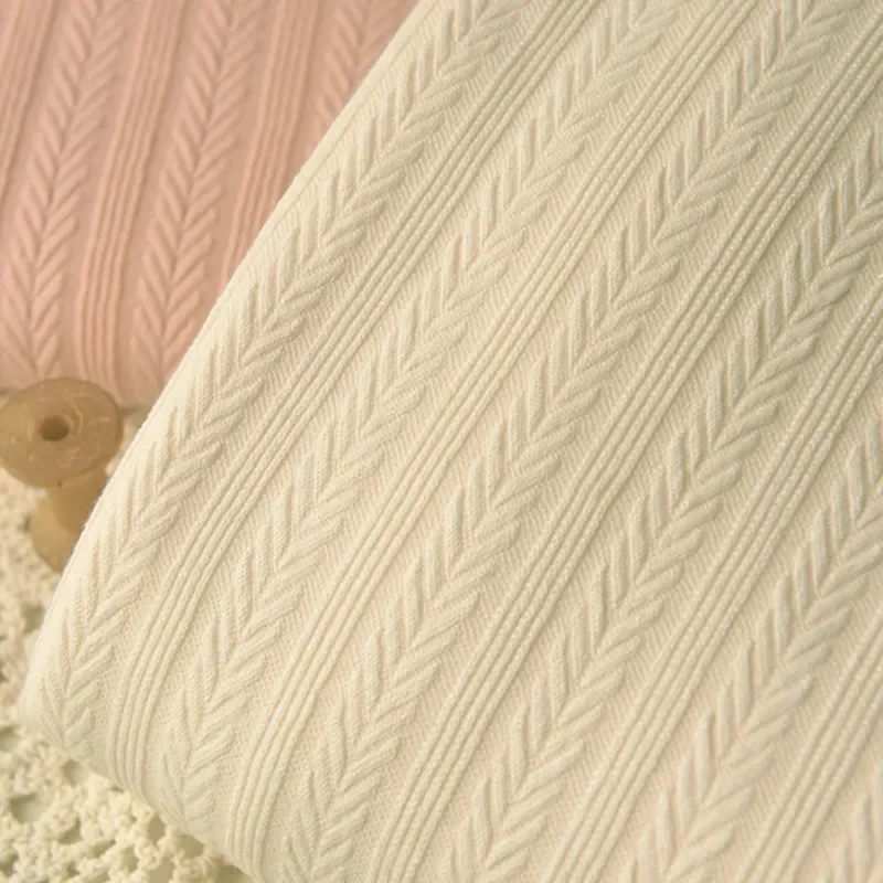 Low Elastic Leaf Jacquard Knitted Polyester And Cotton Fabric for Sewing Winter Sweaters Women's Dresses DIY ClothingFabric