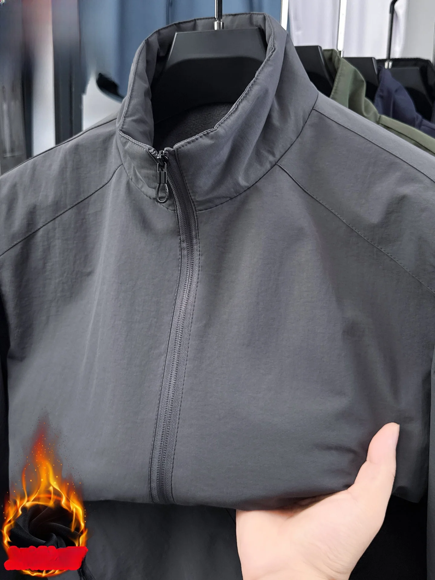 

Утепленная флисовая куртка с воротником-стойкой для мужчин, повседневная, для активного отдыха, на молнии, мягкая, ветрозащитная, водонепроницаемая