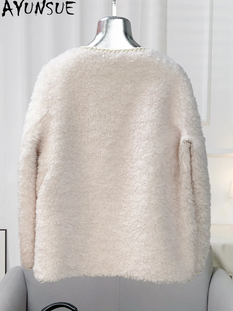 سترة نسائية من الصوف الطبيعي 100% من AYUNSUE لخريف وشتاء 2025 سترة من فرو الضأن الحبيبي ملابس نسائية جديدة في ملابس خارجية Abrigo Mujer