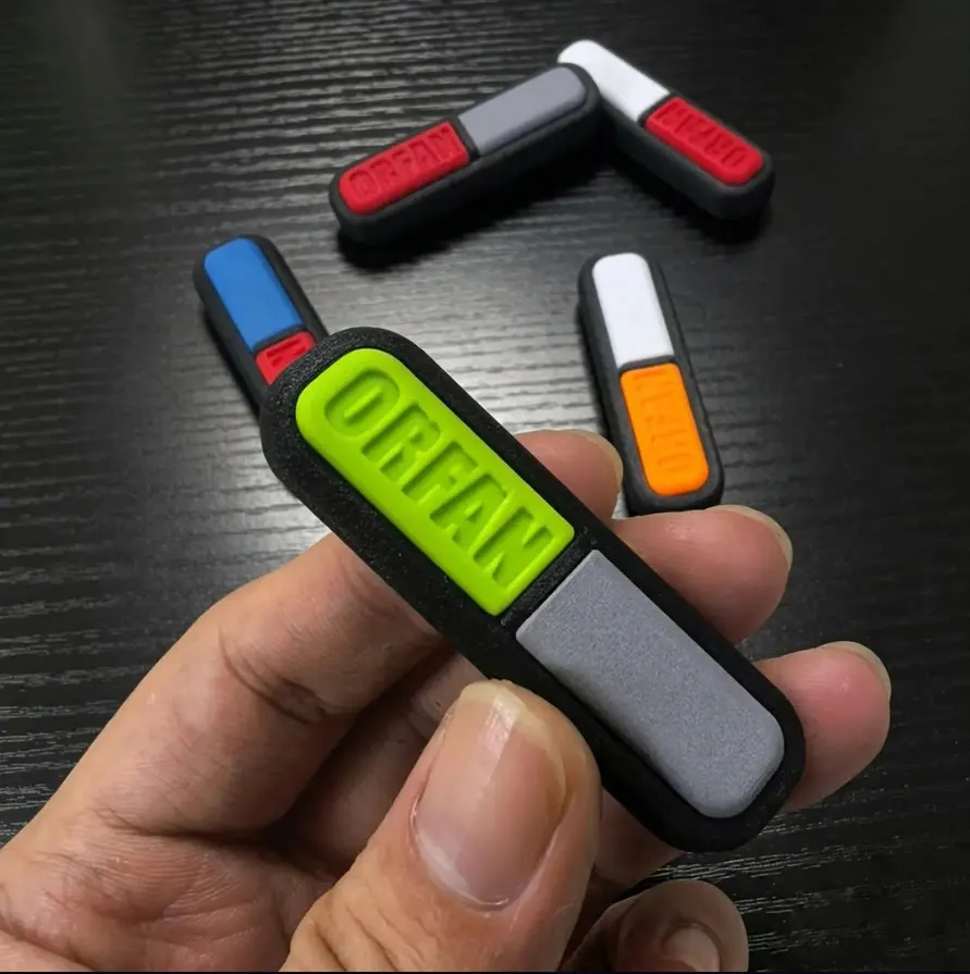 Infinite Position Magnetic Fidget Slider Creative Stress Relief Trendy EDC Hand Play Toy Adult Desk Fidget Push Card