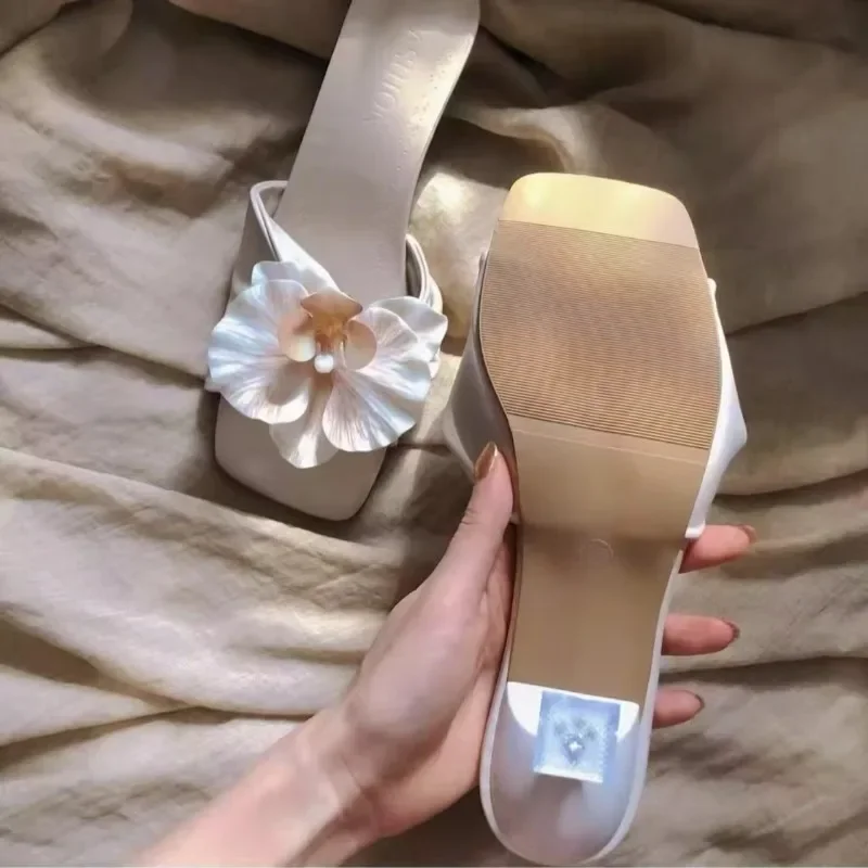 

Women Elegant High Heels Sandals Flowers Decoration Peep Toe Sandals Fashion Flip Flops Casual Outdoor Party Dress Heels Shoes