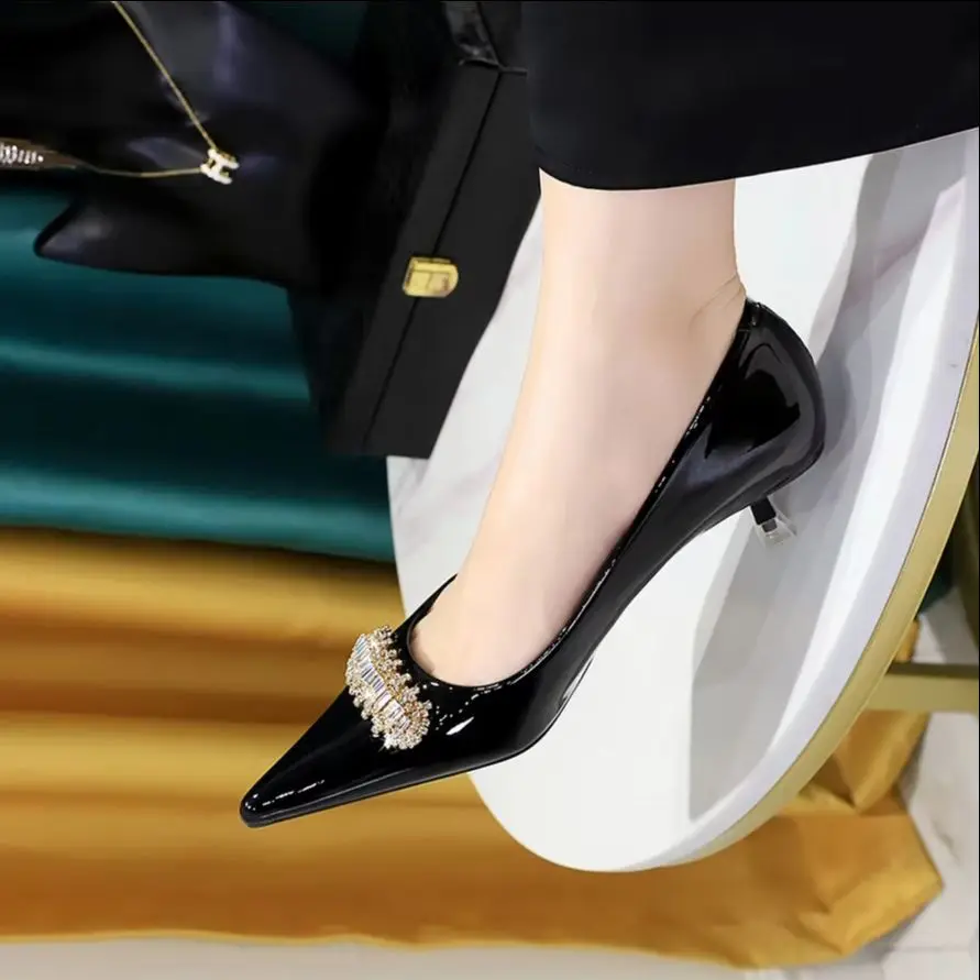 

BIGTREE Western Style Party Women Shoes 4.5cm Thin Mid Heels Patent Leather Shallow Crystal Metal Decoration Ladies Pumps Black