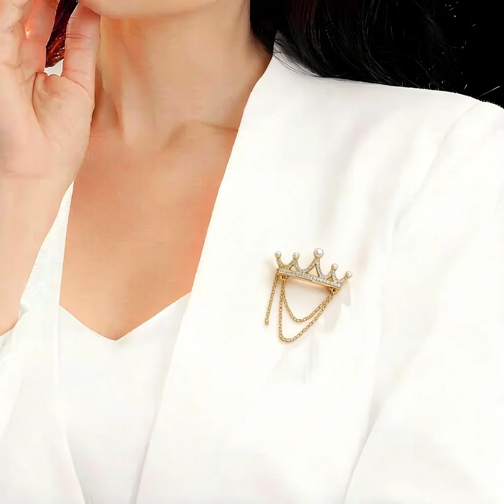 26 de los mejores accesorios a la moda: clips de seda, broches de alta gama, adornos para zapatos, clips para pañuelos, cierres ocultos únicos, accesorios antiexposición, estilo francés, moda para parejas, conjuntos personalizados de alto valor, detalles minimalistas para ropa, accesorios elegantes, broches para solapas de traje, dispositivo antiexposición