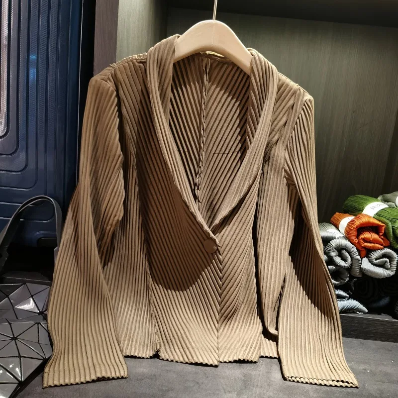 

Pleated Jacket Women Fall New Miyake Suit Collar Loose Simple Long-sleeved Blouse Commuter Casual Temperament Women's Clothing