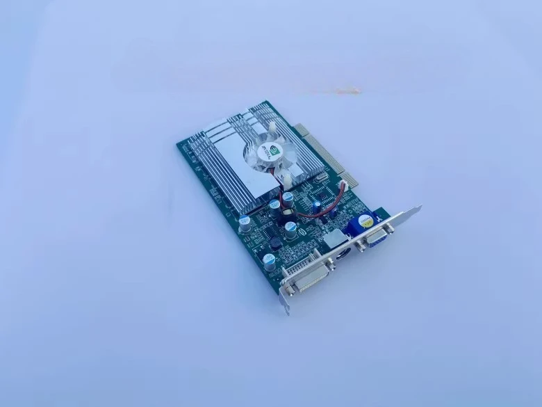 

Old PCI graphics card, stock GF/5200 independent 128MB DVI + VGA graphics card