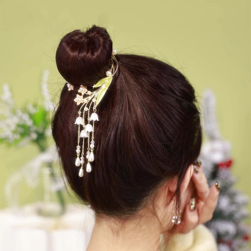 Bell Orchid Flower Hair Claw Clip Tassel Pill Head Ponytail Buckle Hair Clip Women Hairpin Barrette Hair Accessories