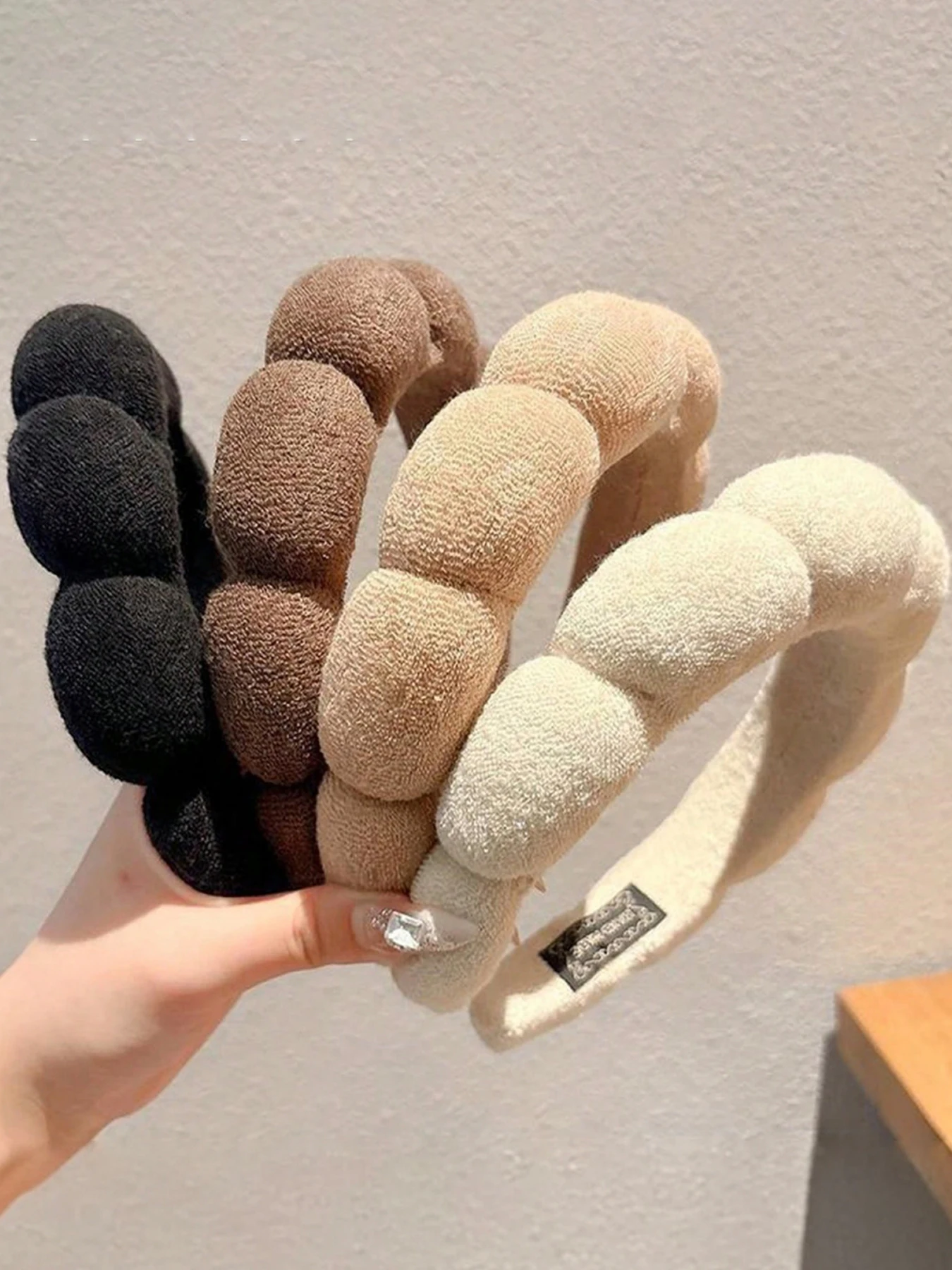1pc hair band Women's fashionable coffee color hair band Cloud Fried Dough Twists high skull top hair band Wash face, bath, make
