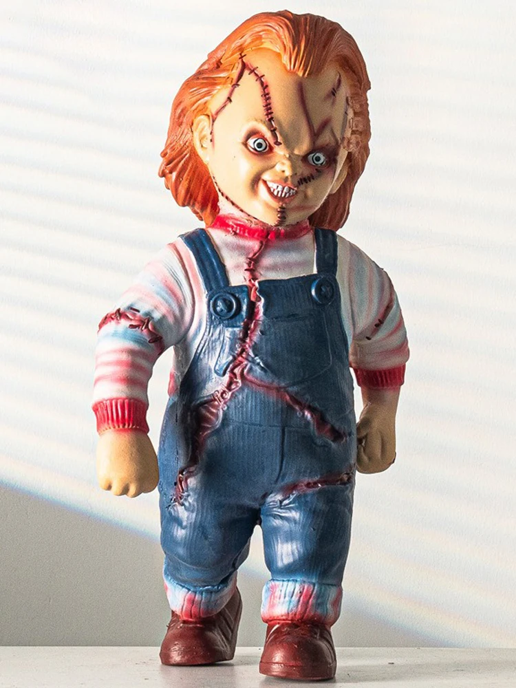 Child's Play 1:1 Chucky Doll Standing Statue Horror Chucky Figure Model Toy Collectible Doll Halloween Room Decor Prop Kids Gift