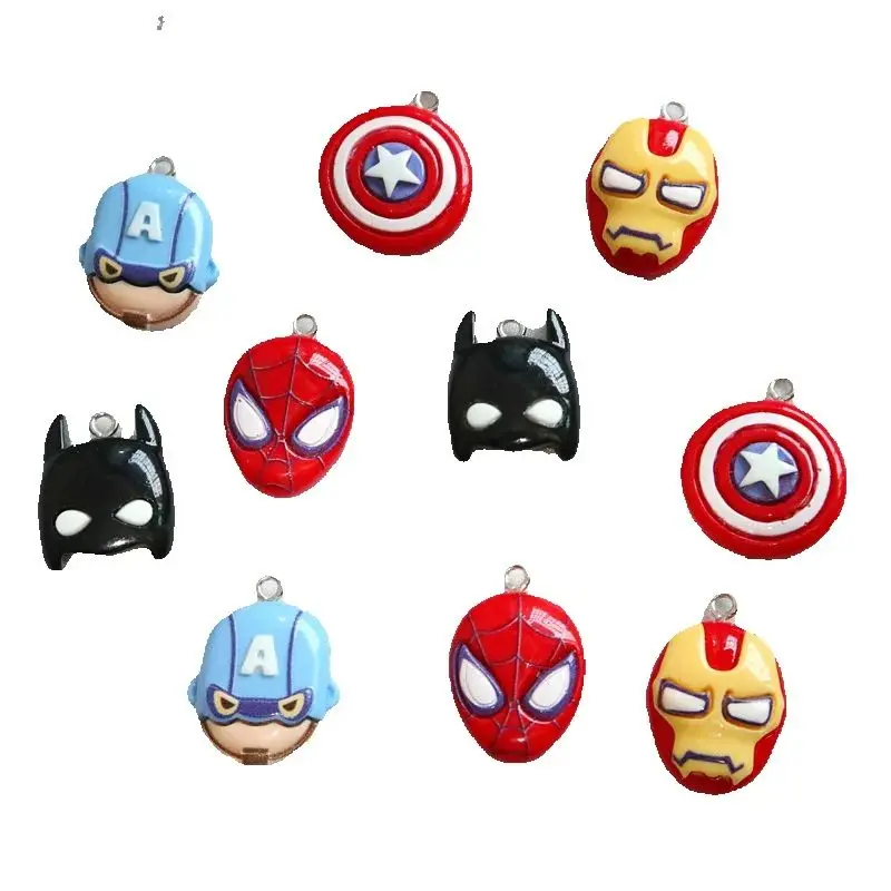 10 STKS Cartoon Anime Superheld Hars Hangers, Flat-back Trendy Charms voor DIY Ketting Armband Sieraden Maken Sleutelhanger Accessoire - afbeelding 2