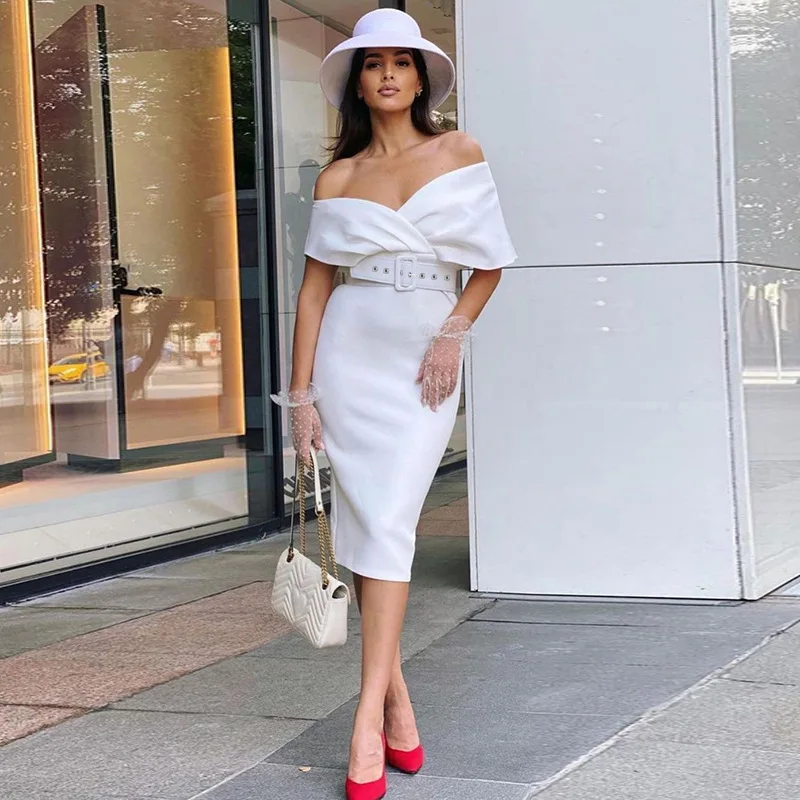 女性のための裸の肩のハイウエストドレス,ベルト付き,ヨーロッパ,アメリカのファッション,新しいスタイル,春と夏