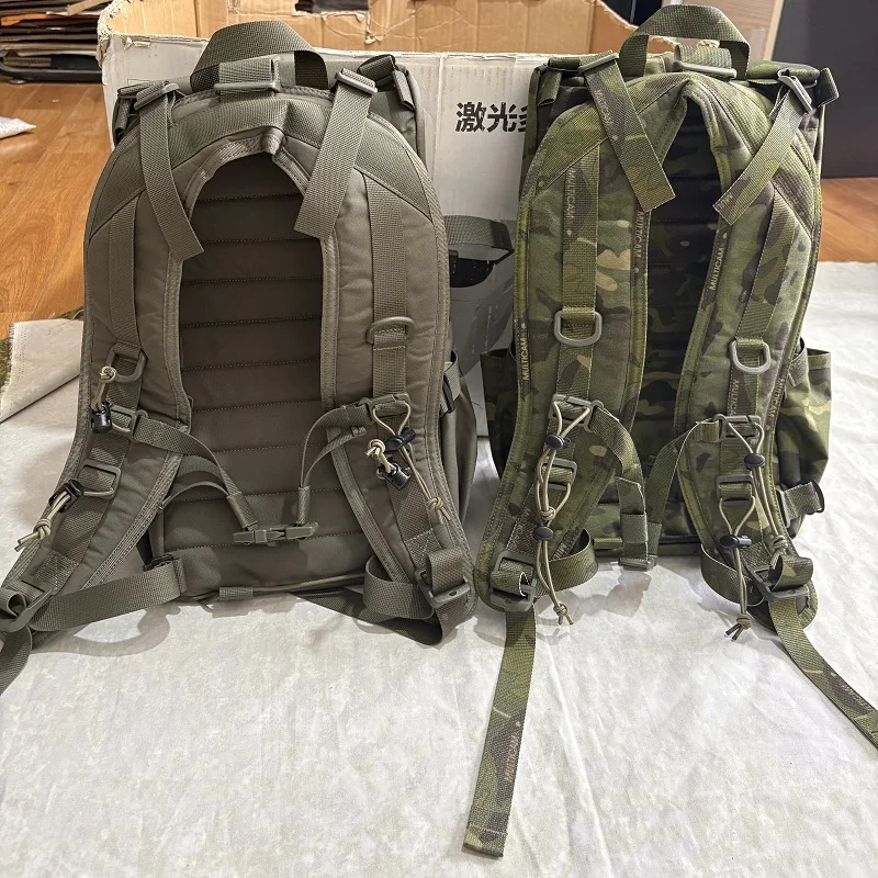 Outdoor Hiking And Mountaineering Large Capacity Backpack