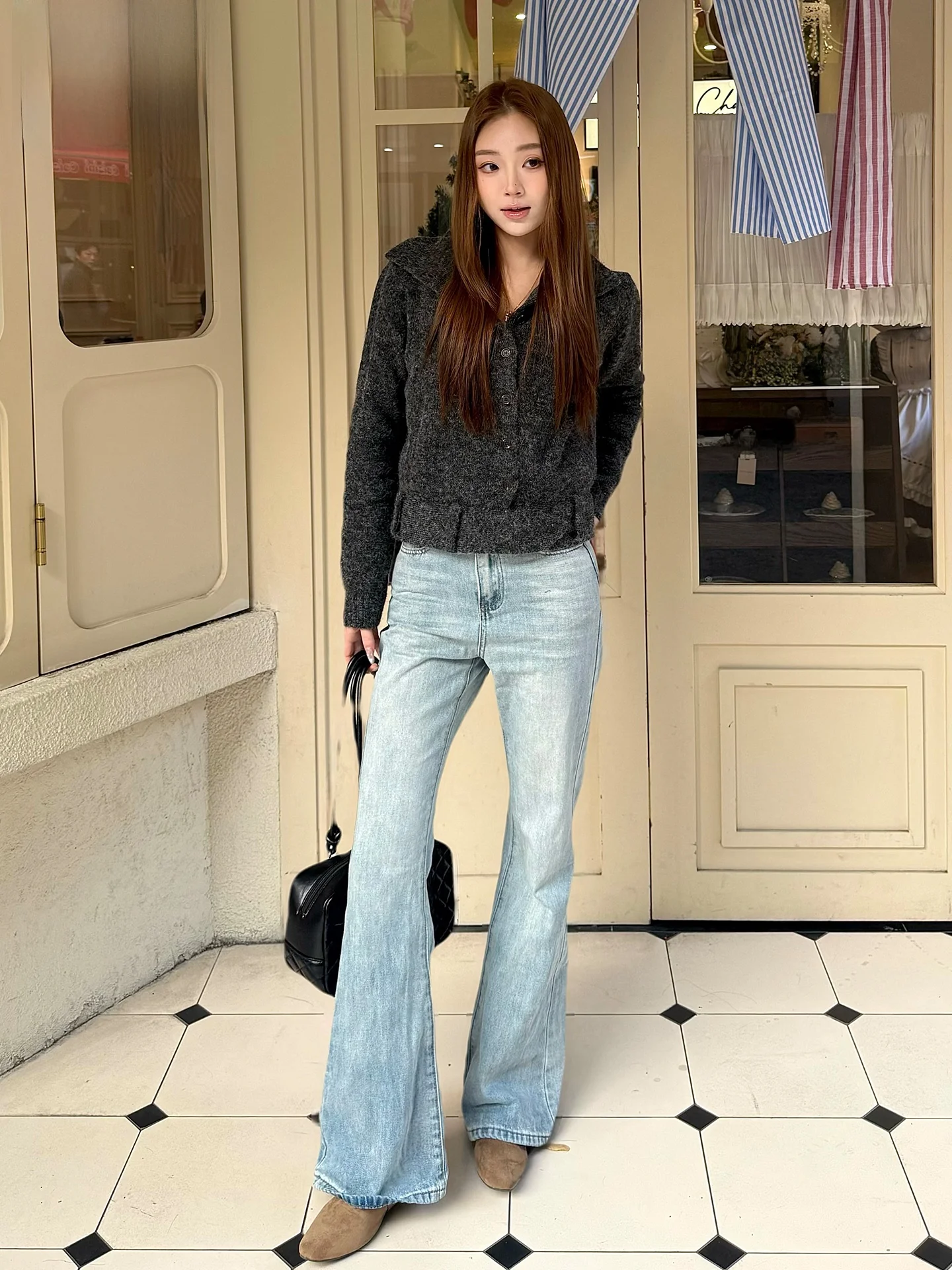 

Светло-голубые женские джинсы-клеш в американском ретро-стиле, новинка 2026 года, с высокой талией, свободные, повседневные, с эффектом похудения