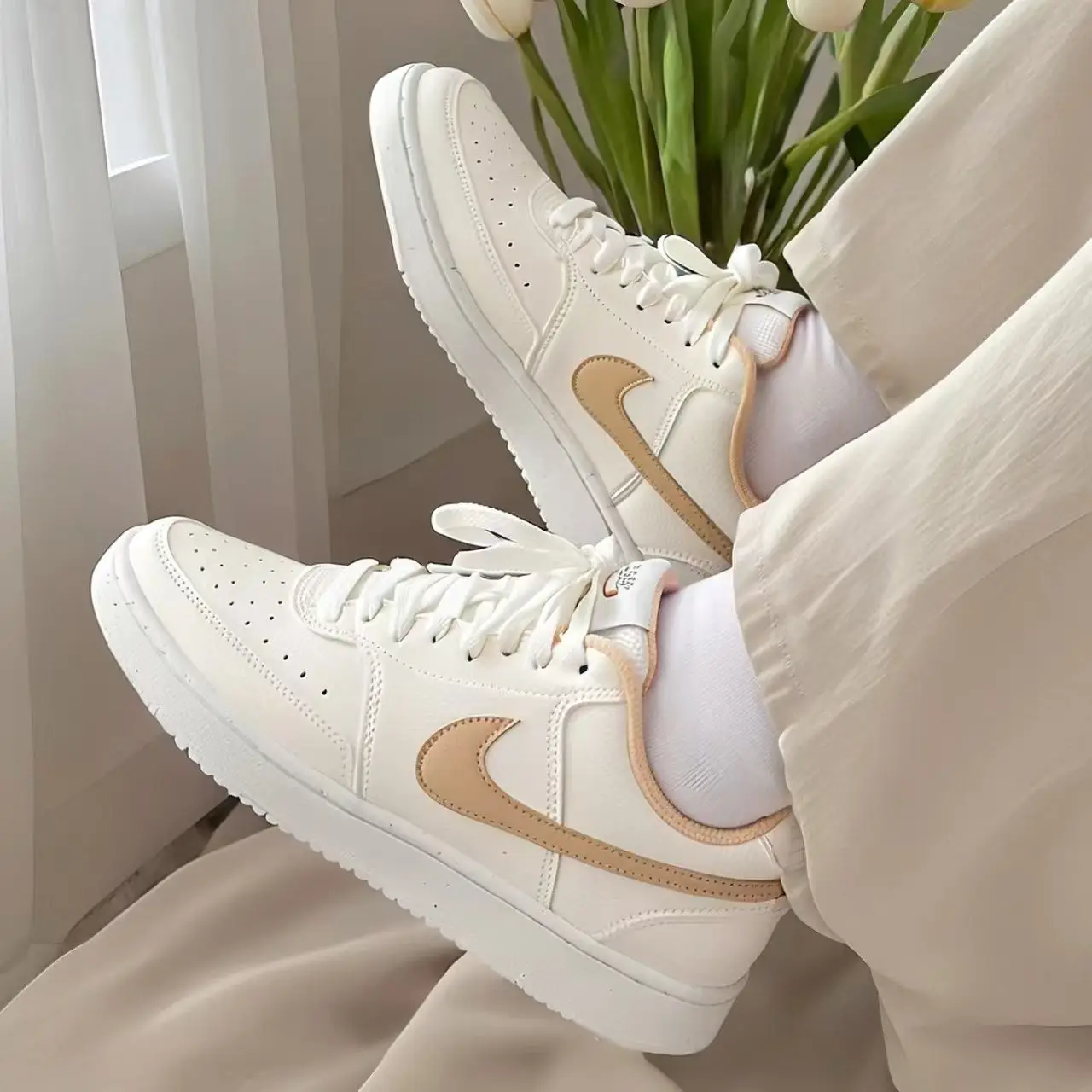Nike Court Vision 1 Low-Top Sneakers for Women, Casual, Non-Slip, Wear-Resistant, Versatile, Comfortable, Fashionable, Lightweight, White and Yellow, Dh3158-103