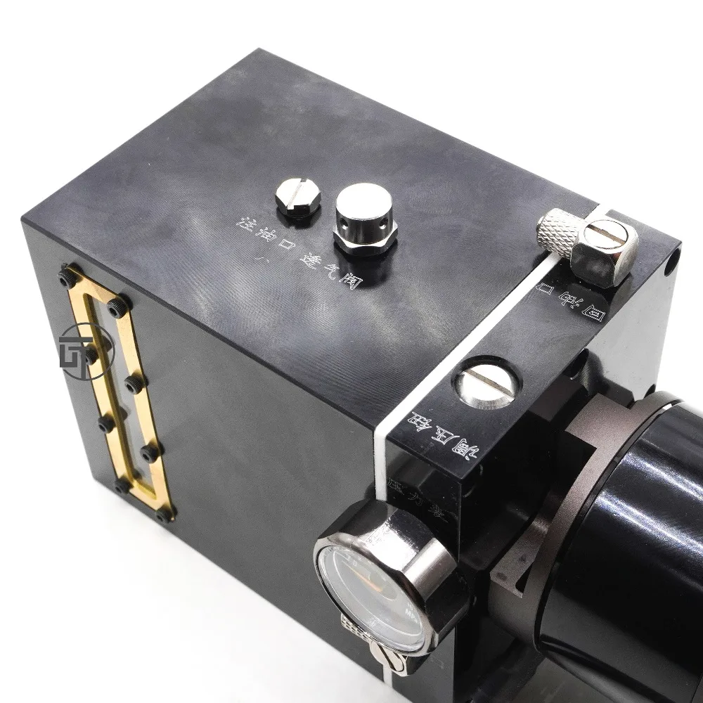 Bomba de aceite integrada hidráulica de Metal con tanque de aceite para camión Tamiya RC 1/14 SCANIA 770S VOLVO mercedes-benz ACTROS 3363 piezas de hombre