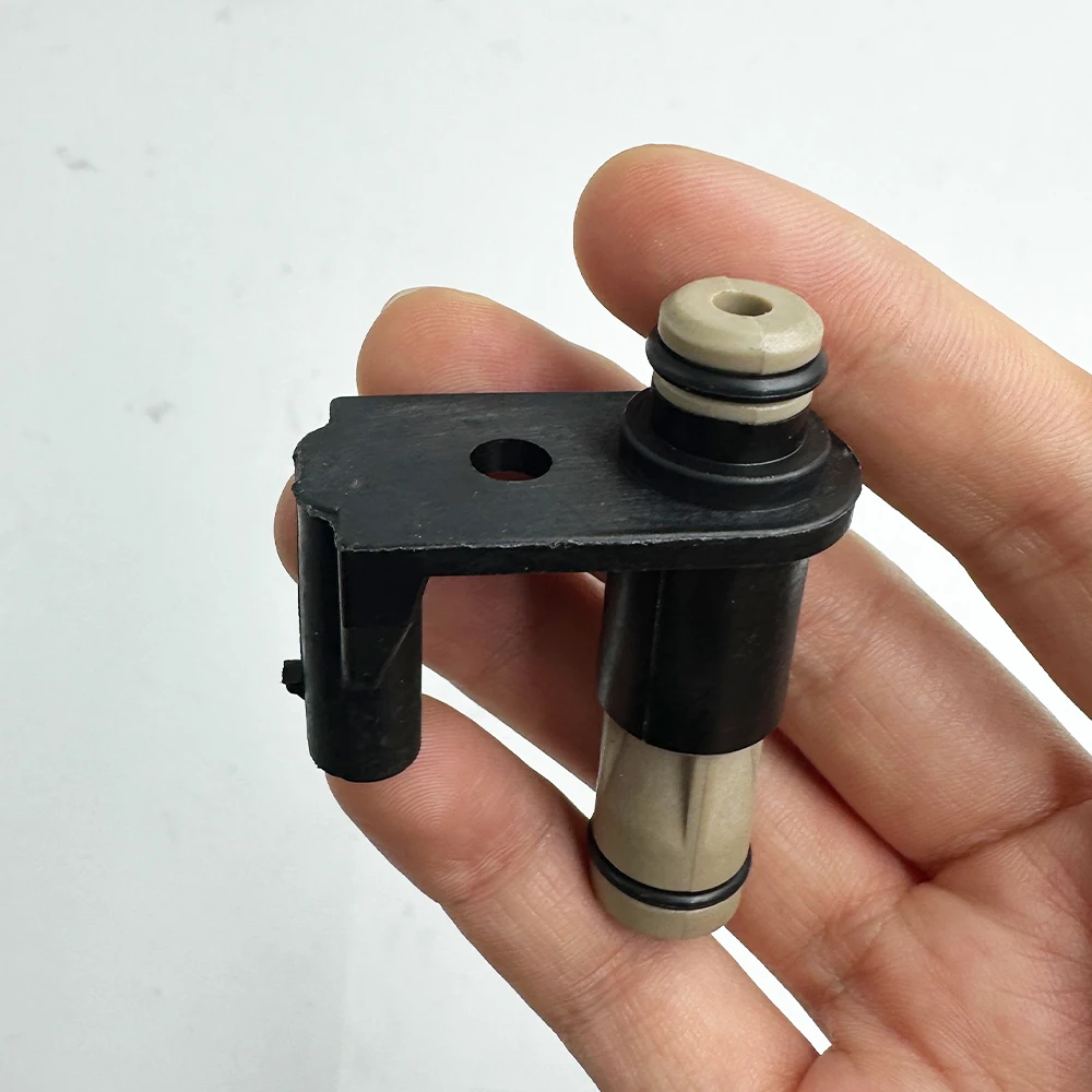 جديد A0001400030 0001400030 A0189979245 حاقن ADBLUE الناشر سخان لمرسيدس بنز شاحنة Actros اليوريا حاقن صمام #2