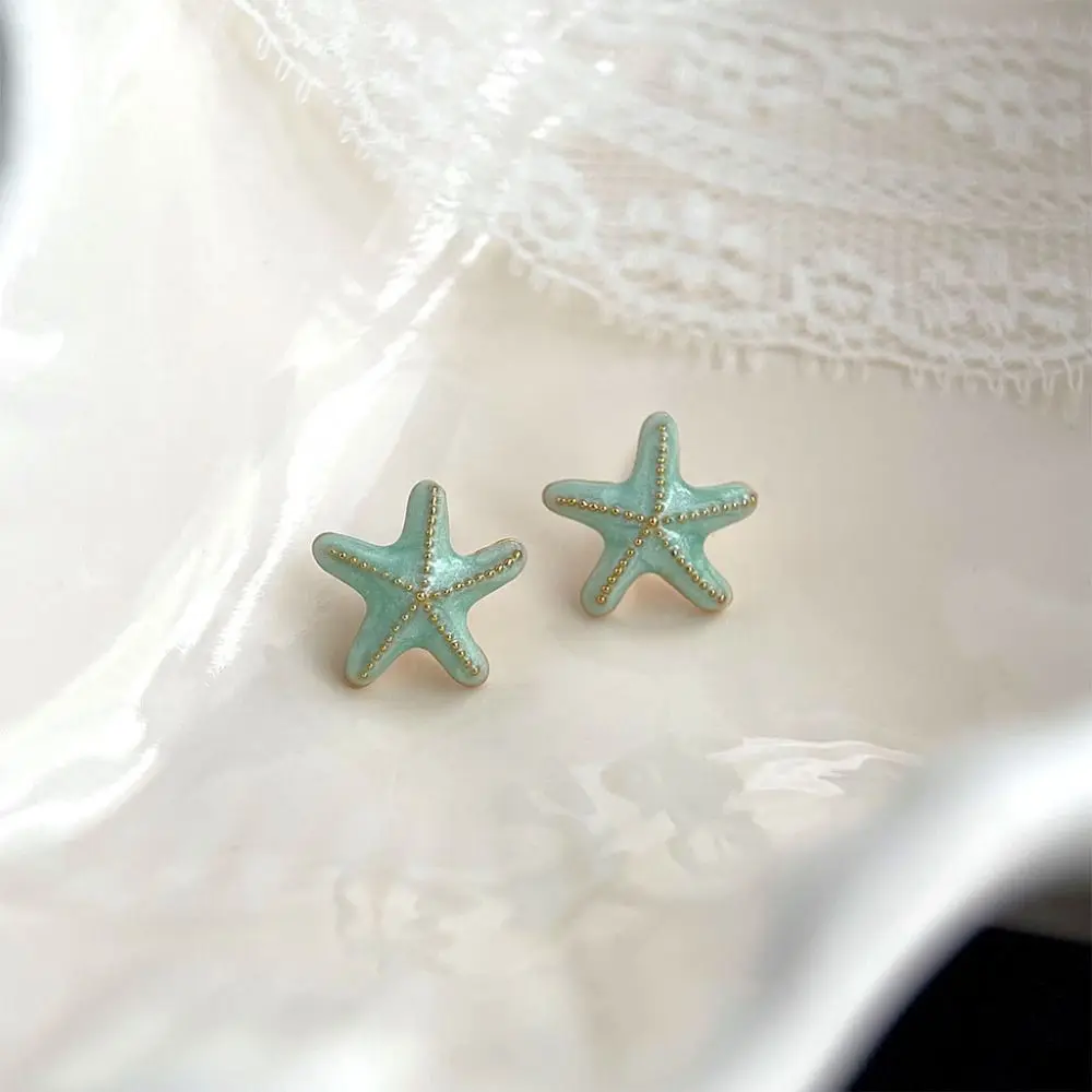 Vintage Geometric Mint Green Stud Earrings Temperament Niche Chic Jewelry Fashion Retro Flower Earrings French Style