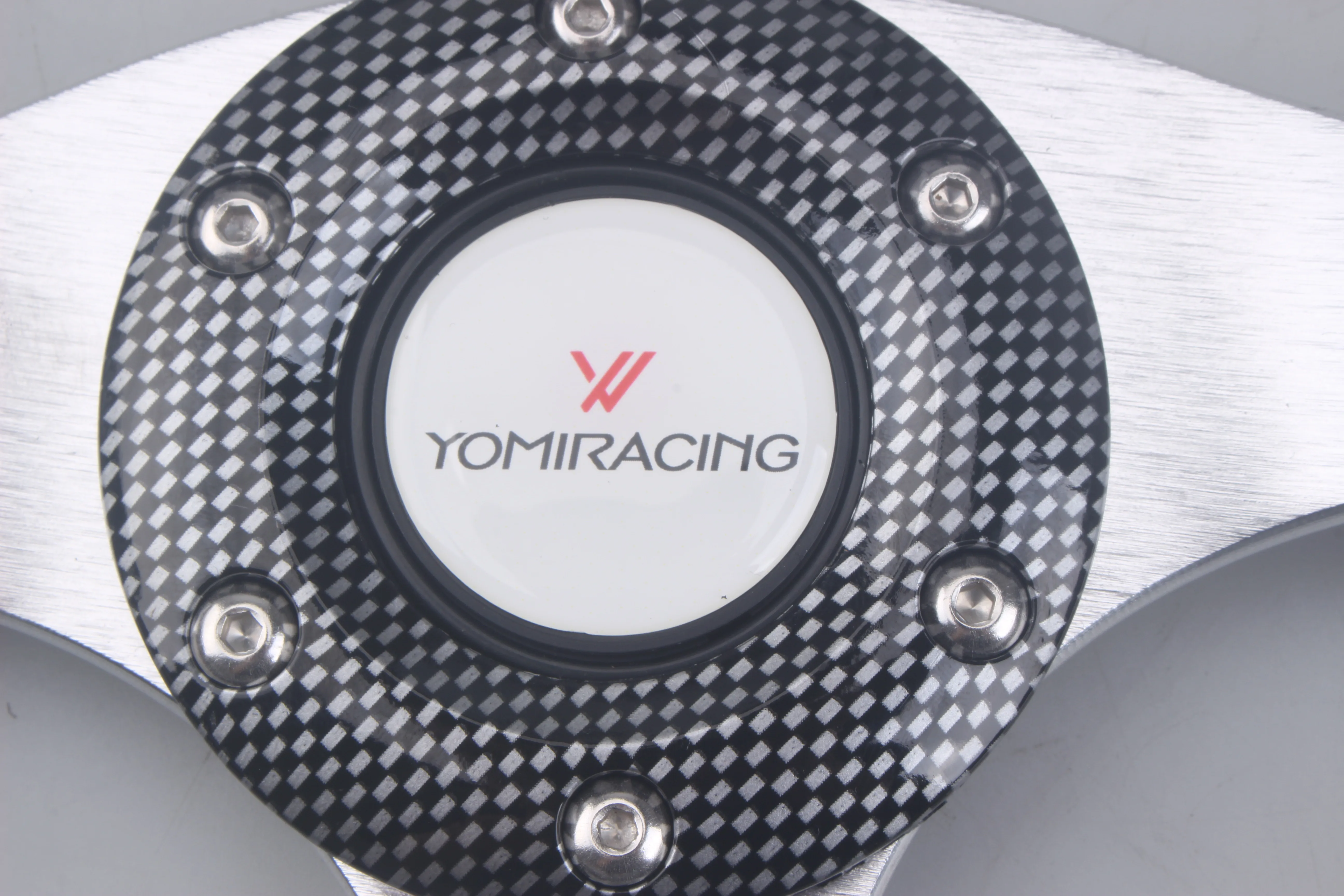 Universal Racing Steering Wheel 13 Inch 320mm Aluminum Leather Sport Design with YOMI Logo Car Accessories