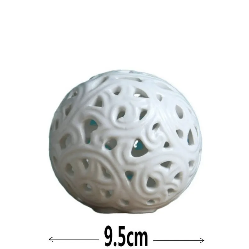 Ceramic Hollow Ball Round Shape Hollow Pattern Retro Ceramic Handicraft Ornaments White Elephant Thailand Home Decoration