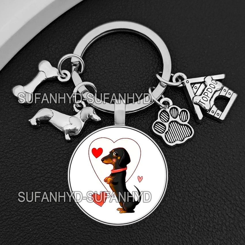 Original  Sausage Dog Keychains House Dachshund Key Holder Cute Animal Purse Bag Keychains Unique Gift for Girl