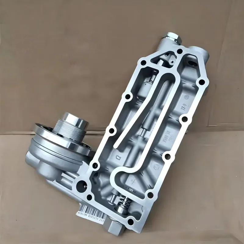 New Oil Filter Seater for Dongfeng Pickup Diesel Engine 6CT 6L 8.3L for 4936396 3974326 4936582 C3974324