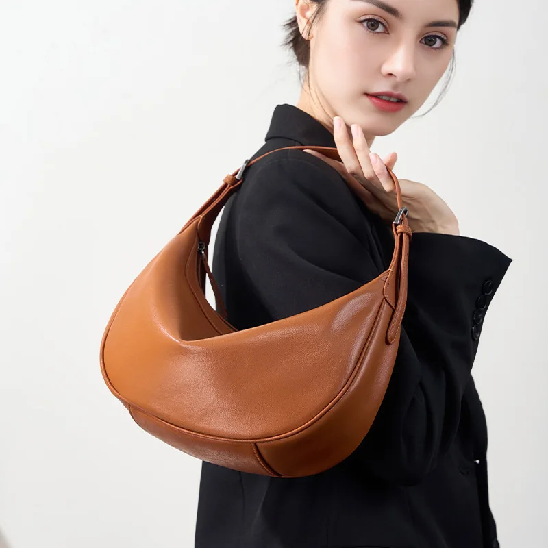 

2026 New Crescent Hobo Purse, High-end Niche Leather Underarm, Women Large Shoulder Sling, Elegant Daily Ladies Accessory