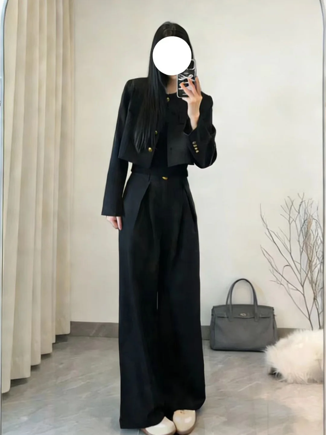 

Fashionable Black Short Jacket And Wide Leg Pants Set Women's Spring 2026 Slimming Ensemble Luxury Style Long Sleeve