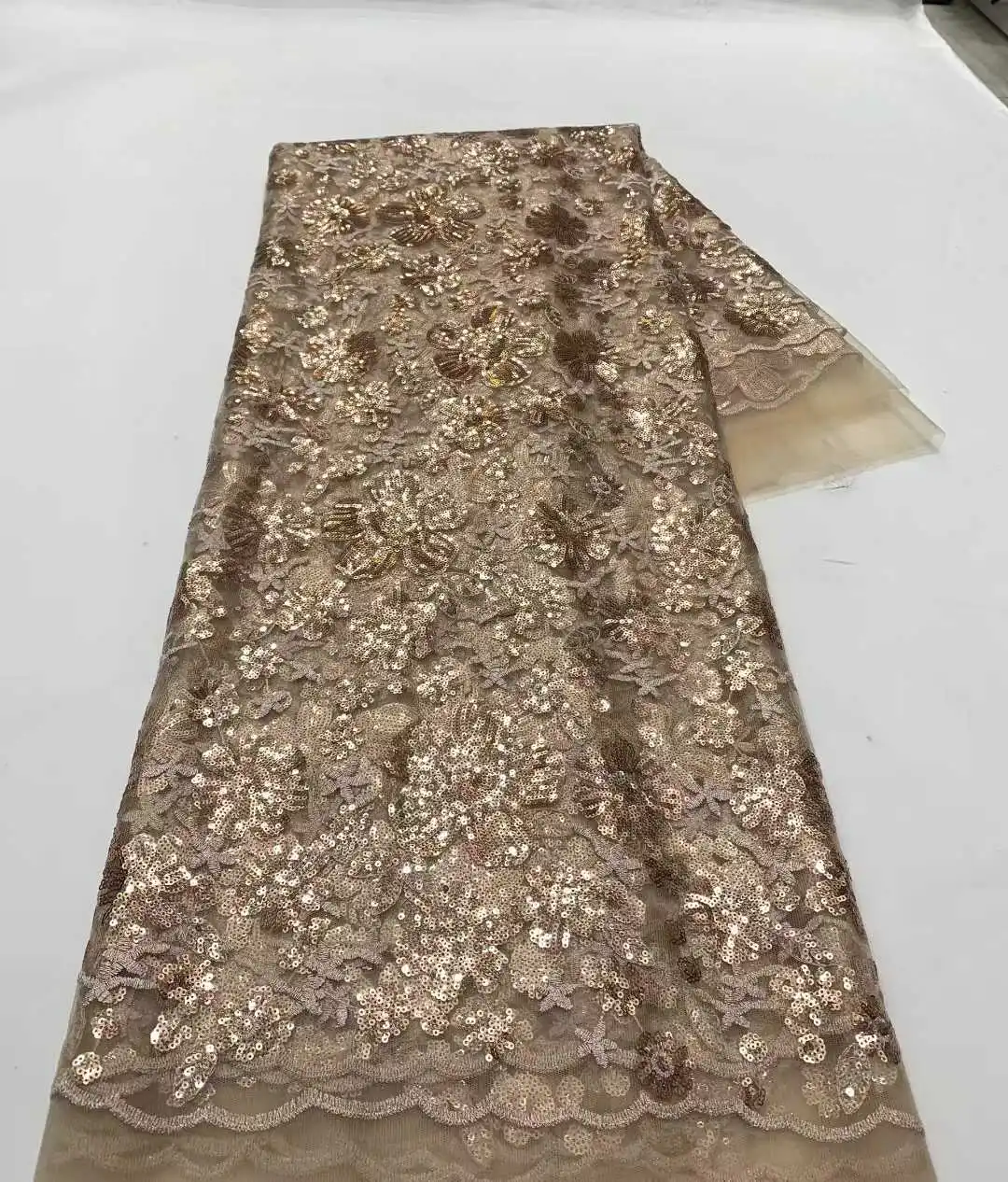 

5Yards African Sequins Lace Fabric 2025 New High Quality Lace Dazzling Beaded Mesh Fabric For Women Wedding Party Dresses